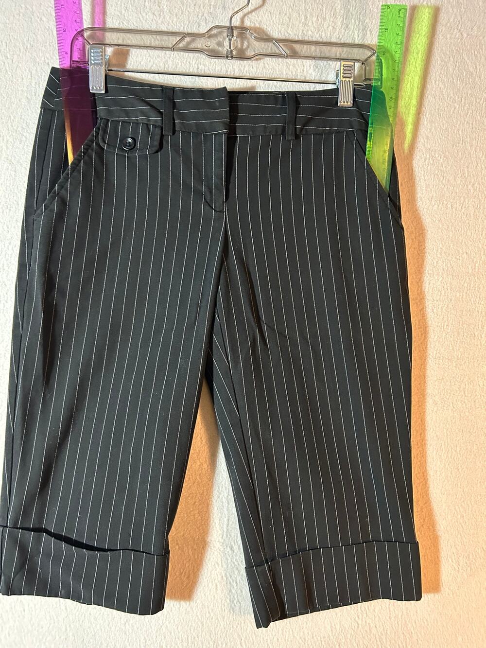 Tracy Evans Womens Capri Pants Black White Striped Size 5